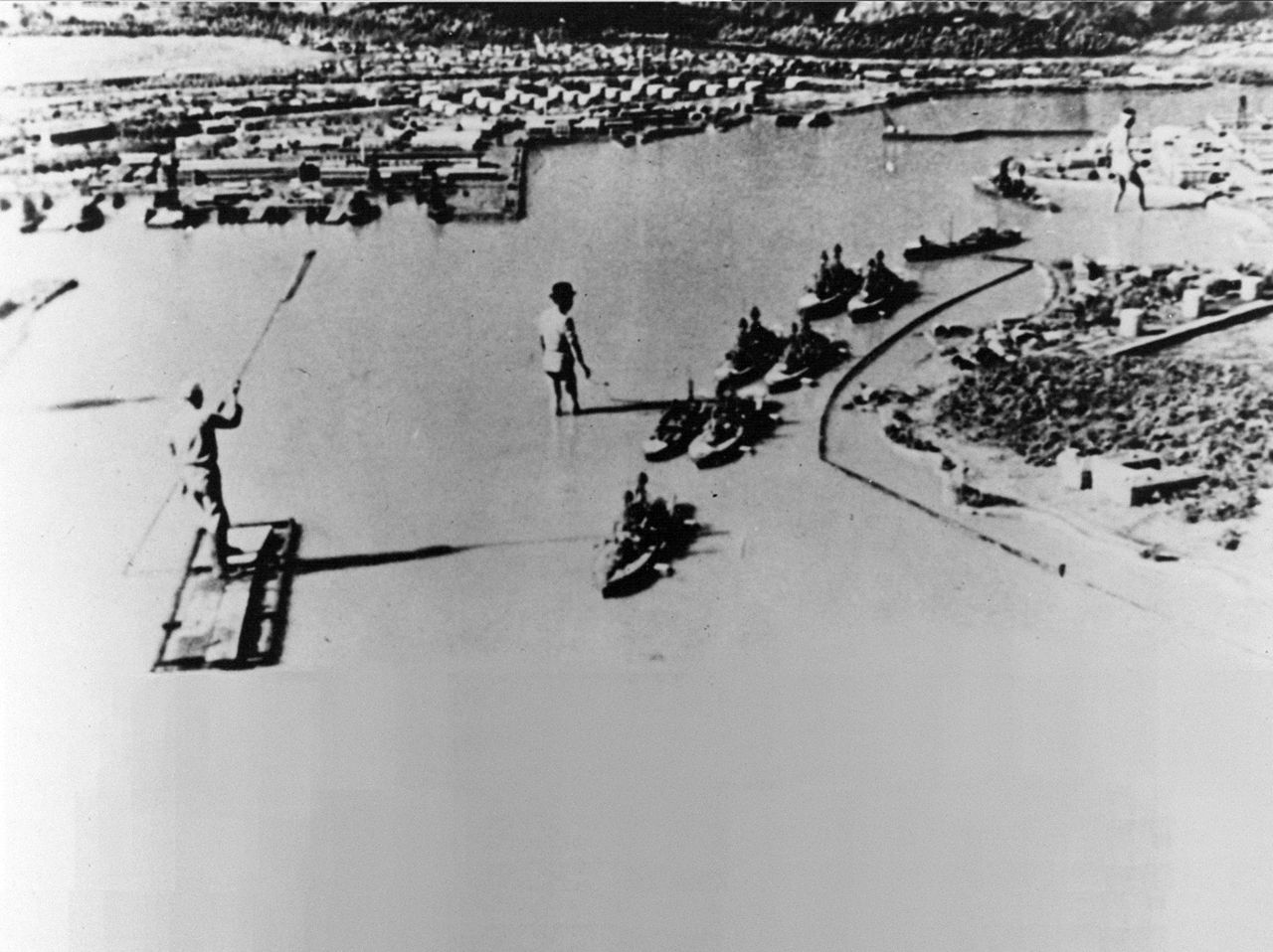 Le 7 décembre 1941,le Japon attaque Pearl Harbor Pearl4