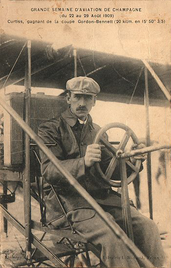 Curtiss_France.jpg